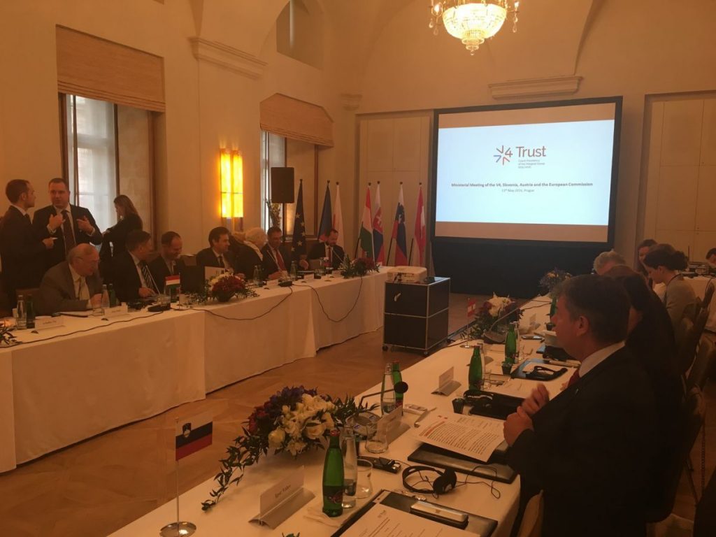 13217020_865340040241896_3787701112785154137_o