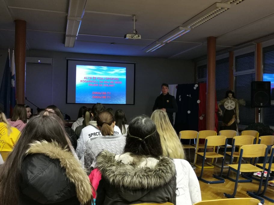 Vozimo pametno - Srednja trgovska šola Ljubljana