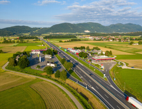 Poziv izvajalcem k oddaji ponudb za izvajanje neodvisnega raziskovanja dejavnikov nastanka prometnih nesreč s področja cestne infrastrukture