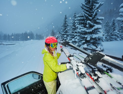 Zimske počitnice brez presenečenj: kako pravilno naložiti smučarsko in zimsko prtljago