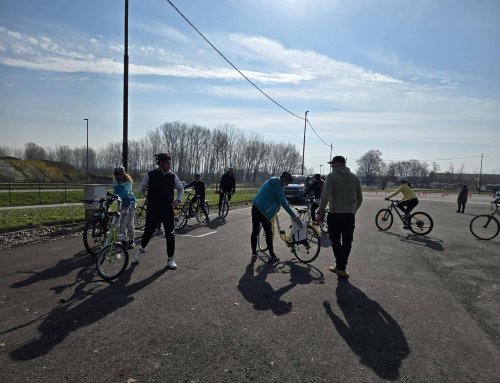 Učitelji krepijo znanje za izvedbo kolesarskih izpitov