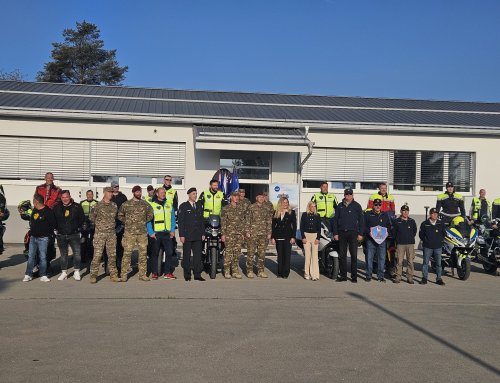 Povezujemo motoriste: znanje, izkušnje in sodelovanje za večjo varnost