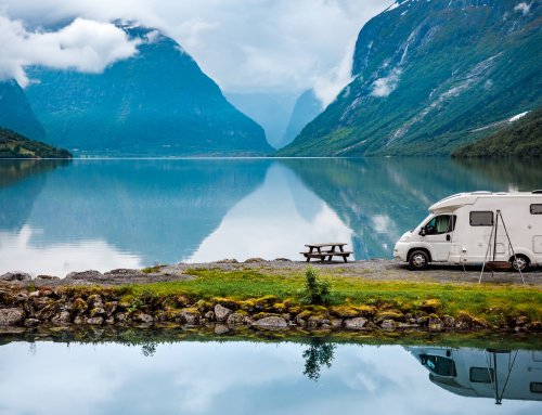 Varno na pot z avtodomom: svoboda, ki zahteva več znanja in odgovornosti